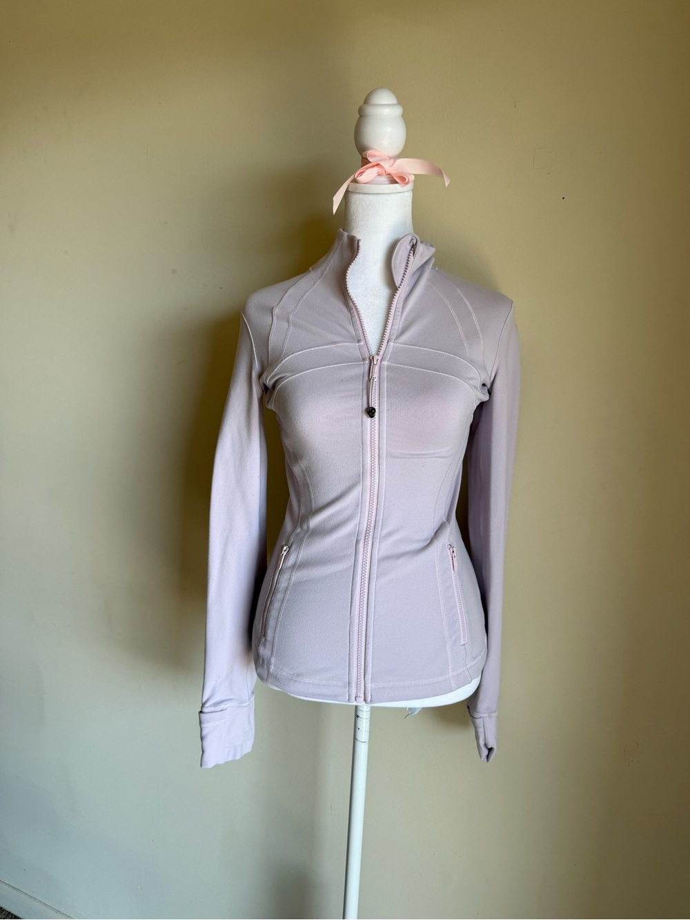 Lululemon define jacket purple ! - Picture 5 of 12